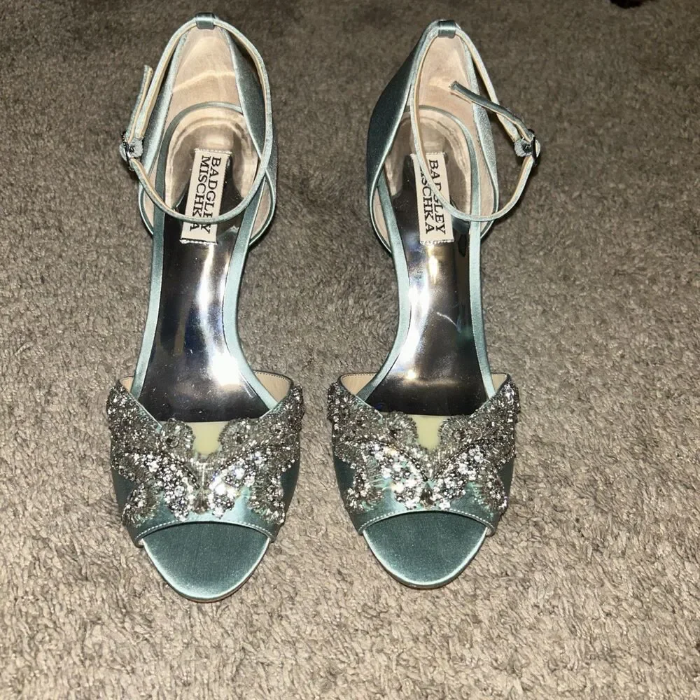 Badgley Mischka Barker Blue Mist Satin Rhinestone Ankle Strap Wedding Heels Sz 8